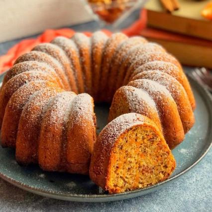 Ev Yapımı Havuçlu Tarçınlı Kek