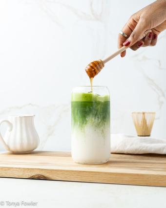 Ice Honey Matcha Latte